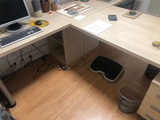 Mesa de despacho madera y metal