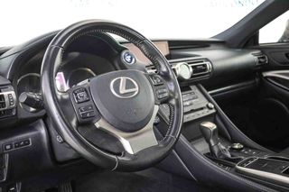 Lexus RC 2.5 300h Executive Navigation
