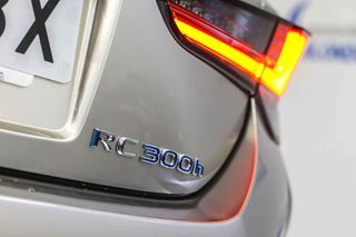 Lexus RC 2.5 300h Executive Navigation