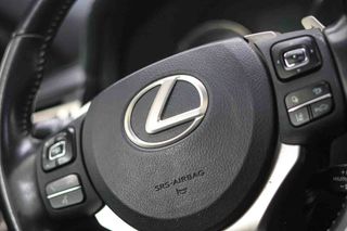Lexus RC 2.5 300h Executive Navigation