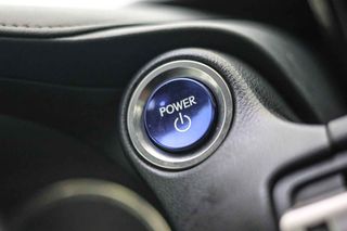 Lexus RC 2.5 300h Executive Navigation