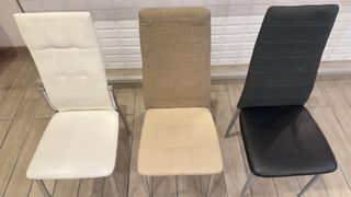 Juego de sillas modernas hostelería