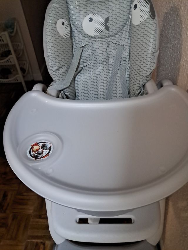 Trona Chicco casi nueva