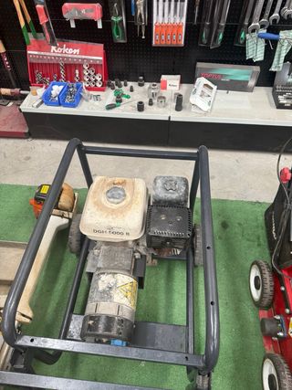 Generador Honda DGH 5000 B