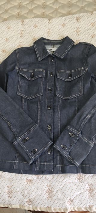 Cazadora vaquera Zara azul