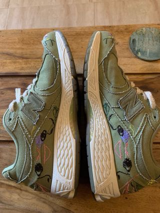 Zapatillas New Balance verdes bordadas