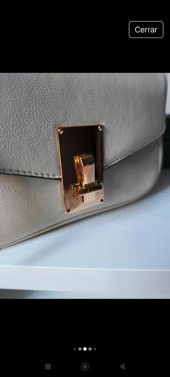 Bolso Seidenfelt Beige con Detalles Dorados