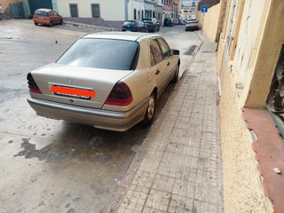 Mercedes-Benz Clase C 1999