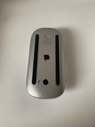 Apple Magic Mouse 2