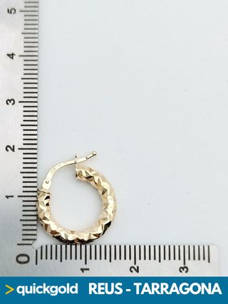 035-04-00689 AROS ORO DE 18K MEDIANOS 2.08GR.