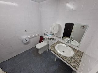 Local comercial en alquiler en A Ponte en Ourense