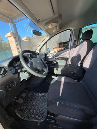 Peugeot Partner tepee 2017