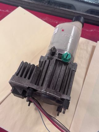 Bomba Eléctrica Dirección Asistida TRW