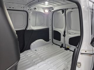 OPEL COMBO CARGO ELECTRICA 800KG 100KW BAT 50KWH