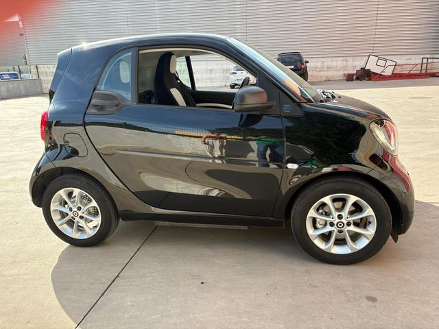 smart fortwo 2019
