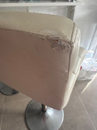 2 Taburetes Blancos Cuero Sintético