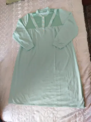 Camisón clásico verde