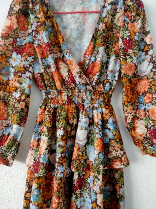 Vestido floral manga larga