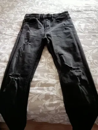 Vaqueros negros elásticos Talla 36