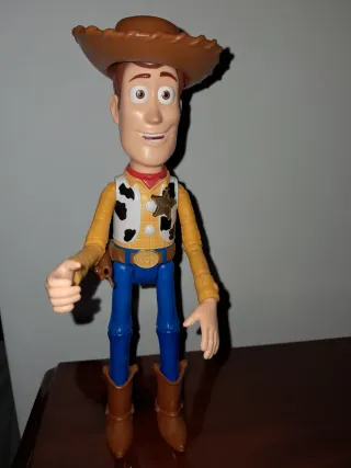Muñeco Woody Toy Story con sonido
