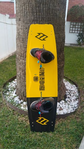 Tabla Kiteboard / Wake Gambler 142