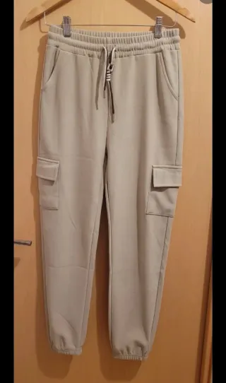Lote cazadora vaquera y pantalón cargo