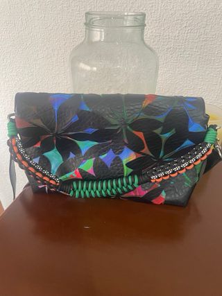Bolso Desigual colores vivos