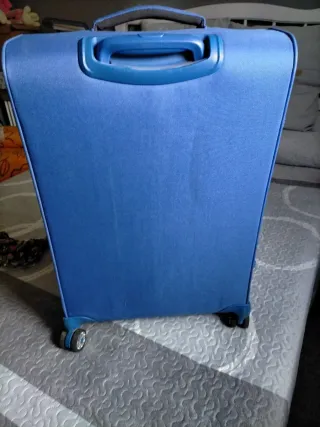 Maleta mediana azul