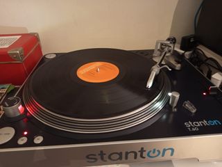 Tocadiscos Stanton T60 ( reservado alberto)