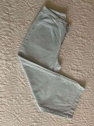 Pantalón vaquero Zara Talla 40
