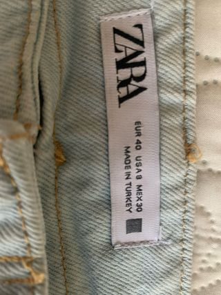Pantalón vaquero Zara Talla 40