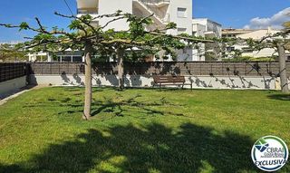 Piso en venta en Salatar en Roses