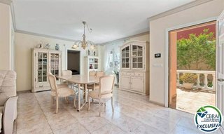 Chalet en venta en Empuriabrava en Castelló d´Empúries