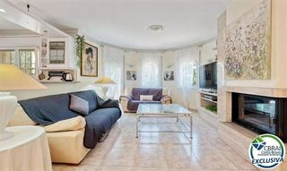 Chalet en venta en Empuriabrava en Castelló d´Empúries