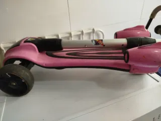 Patinete infantil rosa