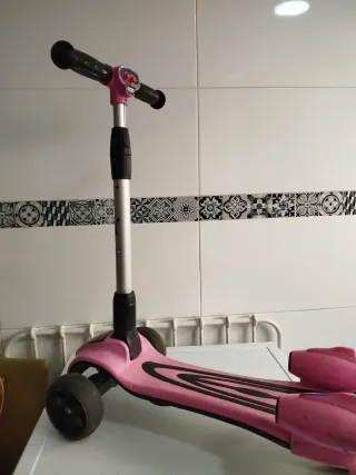 Patinete infantil rosa
