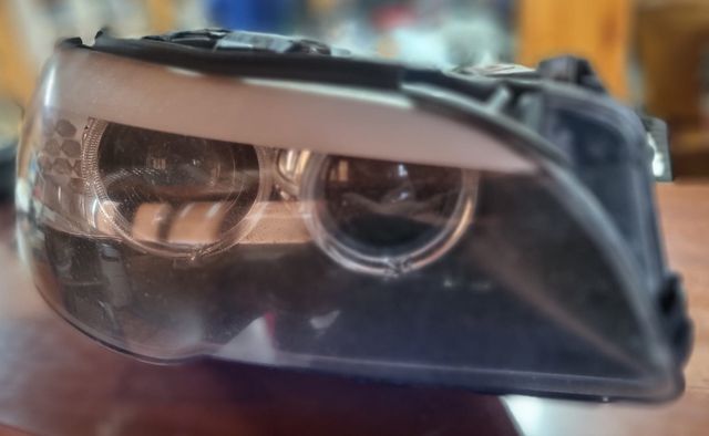 FARO DERECHO BMW XENON