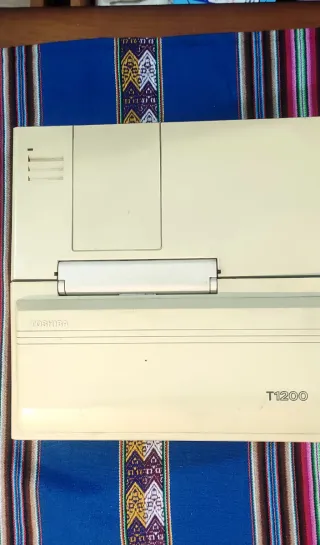 Ordenador portátil Toshiba T1200 (1987)