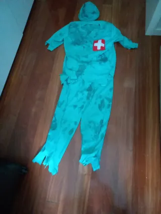 Disfraz Halloween Cirujano Médico.
Talla 6-7 años