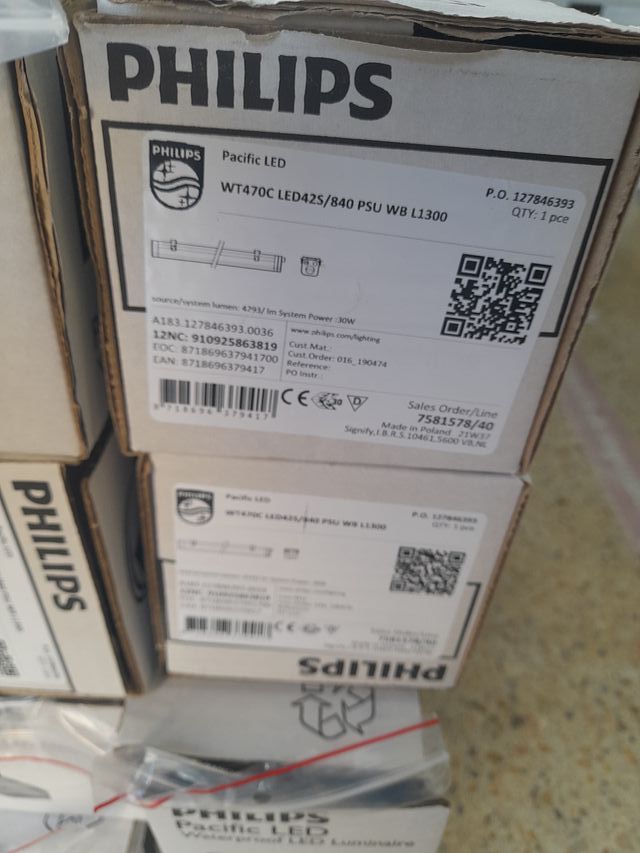 Pantalla Estanca LED Philips Pacific