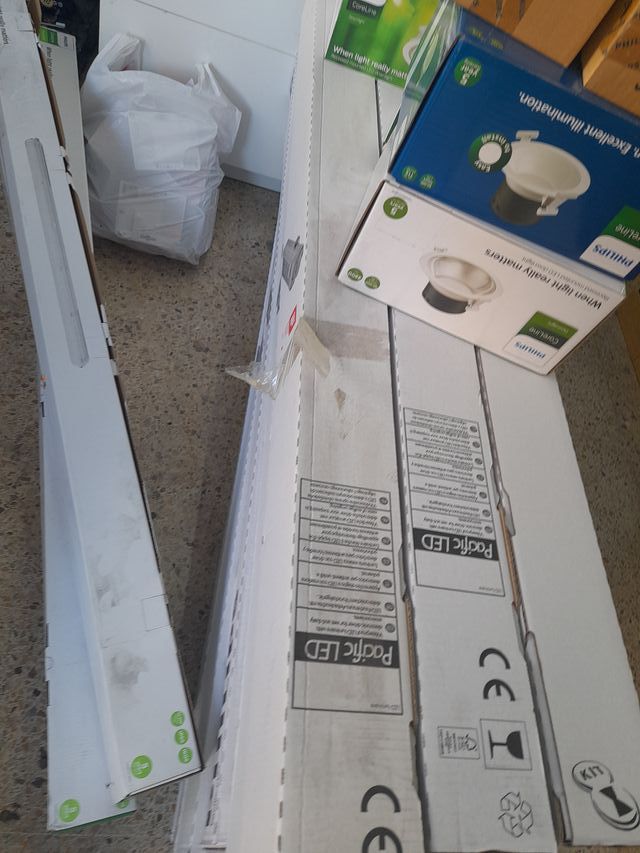 Pantalla Estanca LED Philips Pacific