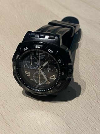 Reloj Swatch Chrono Plastic Negro