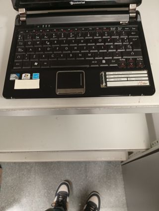 Packard Bell Portátil Pequeño Negro