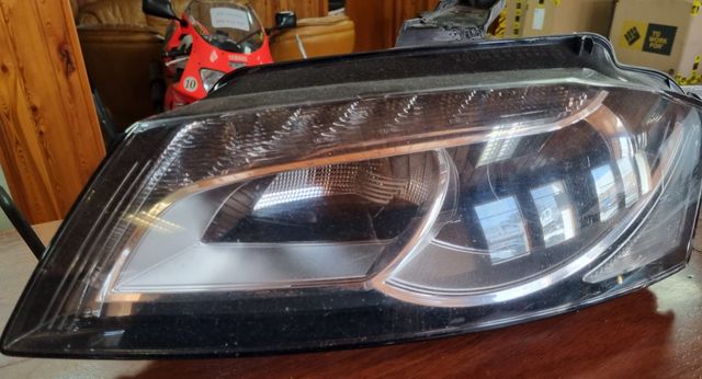 FARO IZQUIERDO A3 8P XENON