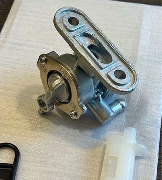 Grifo Gasolina para Suzuki GSX600F