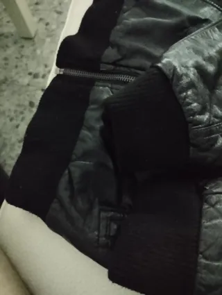 Chaqueta niño negra con parches