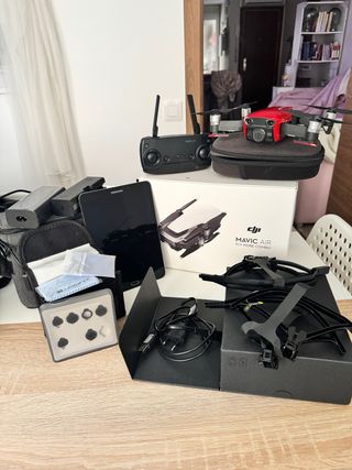 Dron DJI Mavic Air Fly More Combo