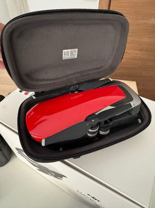 Dron DJI Mavic Air Fly More Combo