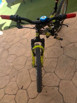Bicicleta Decathlon 24” doble suspensión 