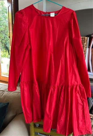 Vestido rojo entretiempo